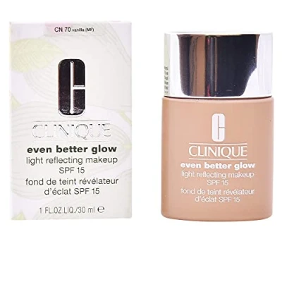 Abbildung von Clinique Even Better Glow Light Reflecting Makeup Vanilla 30 ml