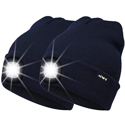 Abbildung von ATNKE 2Pcs Neue Warme LED beleuchtete Mütze,Unisex USB wiederaufladbare Laufmütze Ultra Bright 4 wasserdichte Lichtlampe Mehrfarbig/Navy