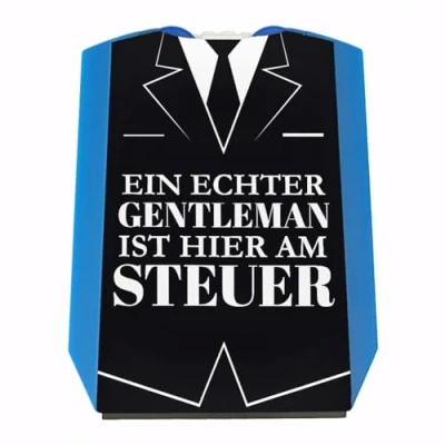 Abbildung von EIN echter Gentleman ist Hier am Steuer Parkscheibe mit 2 Einkaufswagenchips für echt edle Männer Lenkrad Parkuhr Parkplatz lustig Anzug Motiv Vorderseite gemäß StVO