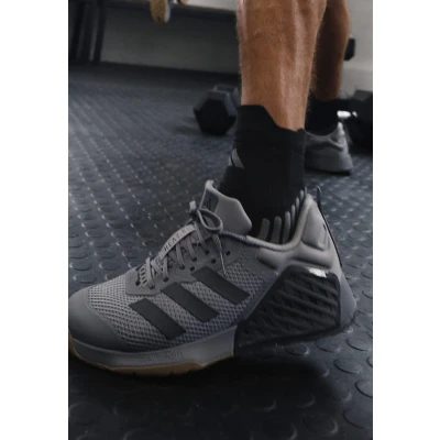 Abbildung von adidas Performance Dropset 3 Trainingsschuh, Größe: 44, grey five core black Schuhe