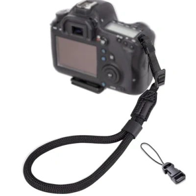Abbildung von LENS AID Handschlaufe in Seil Optik für Kamera, Kameragurt fürs Handgelenk, Sailor Strap (Schwarz)