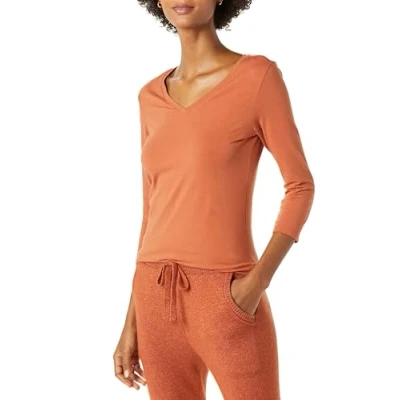 Abbildung von Amazon Essentials Damen T Shirt Mit V Ausschnitt Und 3/4 Ärmeln, Klassischer Schnitt (Erhältlich In Übergröße), Karamell, XXL