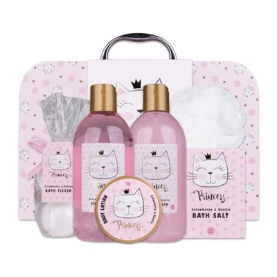 Abbildung von Accentra Geschenkset Princess Kitty für Mädchen &amp; Frauen 7 teiliges Duschset mit Schaumbad, Badebomben, Duschgel, Bodylotion mehr Pflegeset Erdbeer Vanille Duft im süßen Papierkoffer