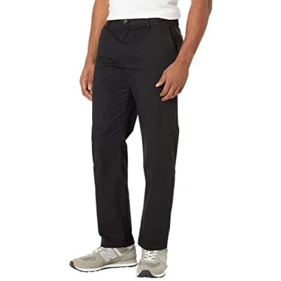 Abbildung von Amazon Essentials Herren Knitterarme Flatfront Chinohose, Gerade Geschnitten, Schwarz, 30W / 30L