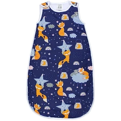 Abbildung von TupTam Ganzjahres Schlafsack OEKO TEX zertifizierte Materialien 2.5 TOG Seitlicher Reißverschluss Ärmellos, Farbe: Füchse Sternbild/Dunkelblau, Größe: 80 86