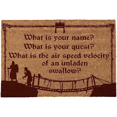 Abbildung von getDigital Fußmatte What is your name Türmatte für Geeks und Nerds, aus 100% Natürlicher Kokosfaser, Unterseite rutschfestem PVC 60 x 40 2 cm