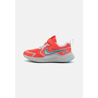 Abbildung von Nike Performance Cosmic Runner Unisex Laufschuh Straße für Kinder, Größe: 32, Bright crimson/dusty cactus/pure platinum/black Schuhe