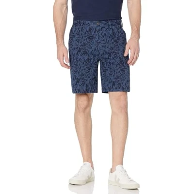 Abbildung von Amazon Essentials Herren Klassisch Geschnittene Chinoshorts, 23 cm, Indigo Palmwedelaufdruck, 33W