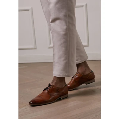 Abbildung von bugatti BusinessSchnürer, Herren, Größe: 43, Cognac Schuhe