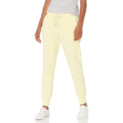 Abbildung von Amazon Essentials Damen Fleece Jogginghose (in Übergröße erhältlich), Hellgelb, S