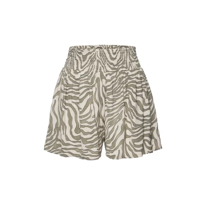 Abbildung von LASCANA Webshorts, mit Animaldruck aus softer Satinqualität, elegante kurze Hose