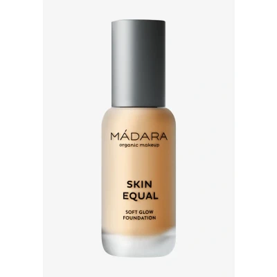 Abbildung von MÁDARA SKIN Equal SOFT GLOW Foundation SPF15 Foundation, Größe: 30 ml, #50 golden sand
