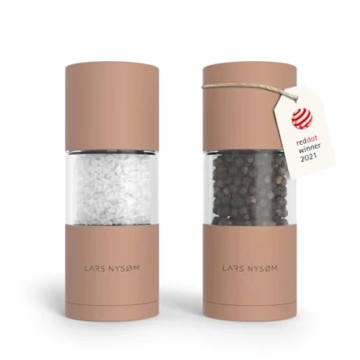 Abbildung von LARS NYSØM Salz und Pfeffer Mühlen Set aus Edelstahl mit einstellbarem Keramik Mahlwerk 2 Stück I Design Gewürzmühlen Manuell (2er Set) (Blush Rose)