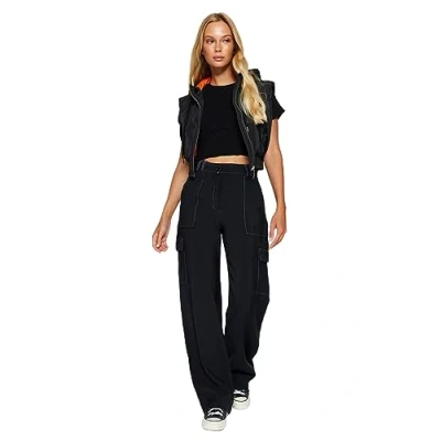Abbildung von Trendyol Women&#039;s Herren Hoher Bund Straight Hose Pants, Black, 36