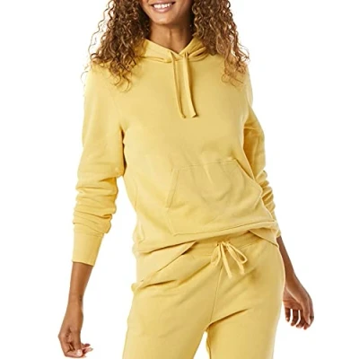 Abbildung von Amazon Essentials Damen Fleece Kapuzenpullover (in Übergröße erhältlich), Dunkelgelb, M