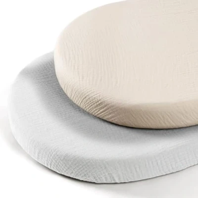Abbildung von 2er Set Musselin Baumwolle Spannbettlaken: Kinderwagen Bettlaken Stubenwagen Matratzenbezug für Babybett und Beistellbett 90x40 cm (Grau Creme)