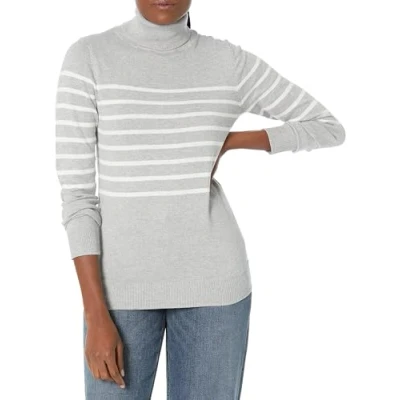 Abbildung von Amazon Essentials Damen Leichter, Langärmeliger Rollkragenpullover, Klassischer Schnitt (Erhältlich In Übergröße), Hellgrau Meliert Weiß Platzierter Streifen, XS