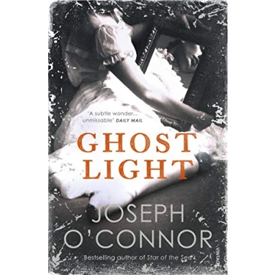 Abbildung von Ghost Light: From the Sunday Times Bestselling author of Star Sea
