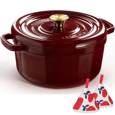 Abbildung von Overmont Bräter Emailliert Gusseisen Topf Dutch Oven 26cm backofengeeignet mit Deckel und Kochbuch für Braten Küche Backen Schmoren Dunkelrot