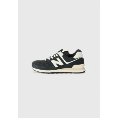 Abbildung von New Balance U574 Unisex Sneaker low, Größe: 46.5, Black Lederimitat/textil