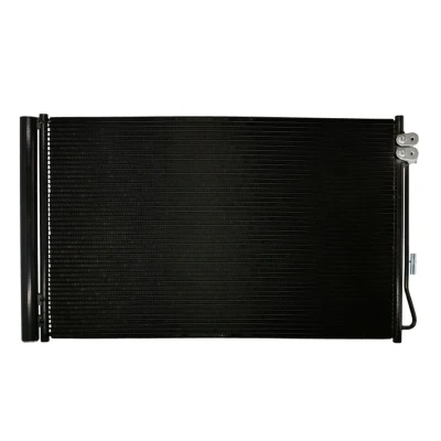 Abbildung von THERMOTEC KTT110601 Klimakondensator mit Trockner 668 x 406 12 mm MAZDA: 626 V Hatchback