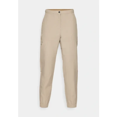 Abbildung von Jack Wolfskin Damen Newport Pants Wanderhose, Anis, 38 EU