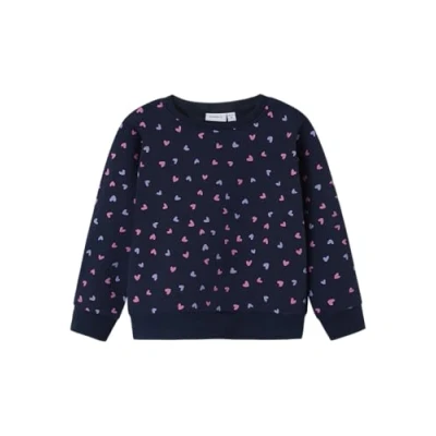 Abbildung von NAME IT Mädchen Nmfdavina Ls Fleece Bru Noos Sweatshirt, Dark Sapphire/AOP:Heart AOP, 92 EU