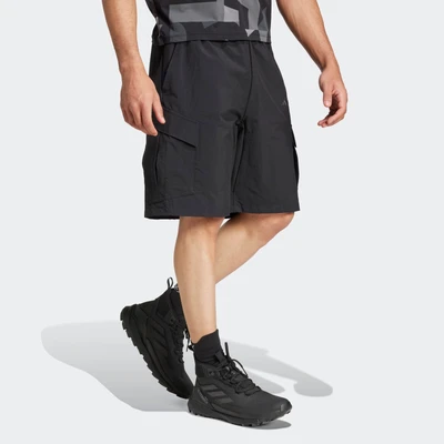 Abbildung von adidas Sportswear Xploric Outdoor Shorts, Herren, Größe: Medium, Black