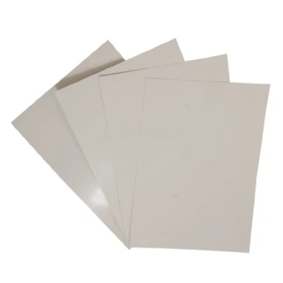Abbildung von Pavo Einbanddeckel Chromolux DIN A4, 250 g/m², 100 er Pack, weiß