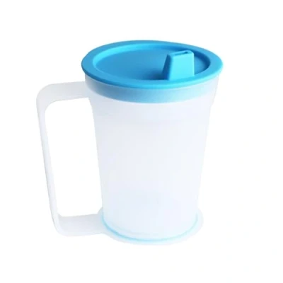 Abbildung von PEPE Schnabeltasse Senioren mit Griff, BPA freiem Trinkbecher Auslaufsicher Senioren, Schnabelbecher Erwachsene Parkinson Hilfsmittel Becher