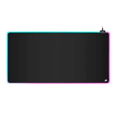 Abbildung von Corsair MM700 RGB Extended 3XL Gaming Mauspad mit Stoffoberfläche Oberfläche von 1220 x 610 mm 360 DREI Zonen Beleuchtung USB Hub Zwei Ports rutschfeste Gummiunterlage Schwarz