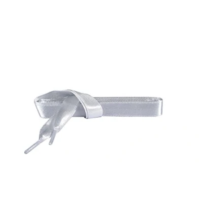 Abbildung von Kaps Satin Schnürsenkel 1 Paar breite &amp; flache Schuhbänder für z.B. Sneaker Sportschuhe in Premiumqualität hochwertige Flachsenkel Schuhsenkel (120 cm 6 bis 8 Ösenpaare Silber)