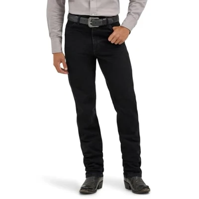Abbildung von Wrangler Herren Jeans mit schlanker Passform im Cowboy Schnitt.