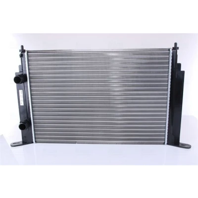 Abbildung von NISSENS 61885A Kühler, Motorkühlung Aluminium 580 399 26 Kühlrippen mechanisch gefügt FIAT: Stilo Hatchback