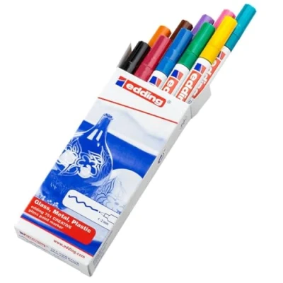 Abbildung von edding 751 Glanzlackmarker Set mehrfarbig 10 bunte Lackmarker Rundspitze 1 2 mm Lackstift für Glas, Stein, Holz, Kunststoff und Papier wasserfest, stark deckend