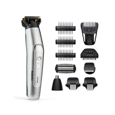 Abbildung von BaByliss Men 11 in 1 Titanium Multi Grooming Kit Wasserdicht Köperhaartrimmer, Barttrimmer, Nasenhaartrimmer, Augenbrauen, Detailtrimmer und Multifunktionstrimmer, inkl. Tasche, Silber Schwarz MT861E