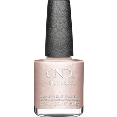 Abbildung von CND Nagellack Vinylux Day to Knight Nr. 480 champagner metallic kratzfest &amp; schnelltrocknend Queen Tessential collection Original
