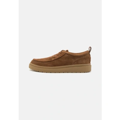 Abbildung von Clarks Polden Sportlicher Schnürer, Herren, Größe: 41, Cola Schuhe