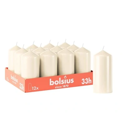 Abbildung von Bolsius Glatte Stumpenkerzen Elfenbein 12 Stück x 7 cm Dekorative Haushaltkerzen Brenndauer 33 Stunden Unparfümierte Enthält Natürliches Pflanzenwachs Ohne Palmöl