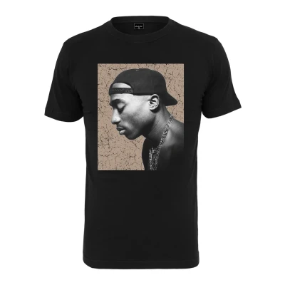 Abbildung von Mister Tee Herren Tupac Cracked Background T Shirt, Black, M