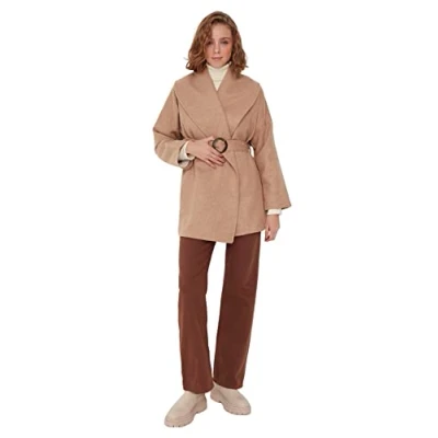 Abbildung von Trendyol Damen Oversize Straight Plain Webstoff Mantel Coat, Camelfarben, 36 EU