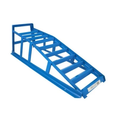 Abbildung von Carpoint Auffahrrampe Breit 2500KG