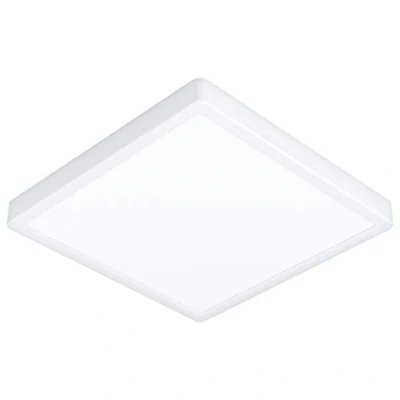 Abbildung von EGLO LED Deckenleuchte Fueva 5, L x B 28,5 cm, Aufbauleuchte, Bad Deckenlampe aus Metall in Weiß und Kunststoff Leuchtfläche Weiß, Badezimmer Lampe, Aufbaulampe neutralweiß, IP44