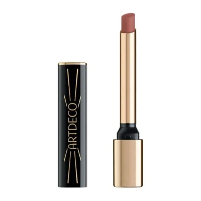 Abbildung von ARTDECO Lip Rouge Stylo Unwiderstehliche soft matte Lippenfarbe in ikonischer, filigraner Form 1 x 0,8 g
