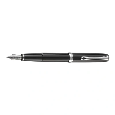 Abbildung von Diplomat Excellence A2 Black Lacquer CT FP F
