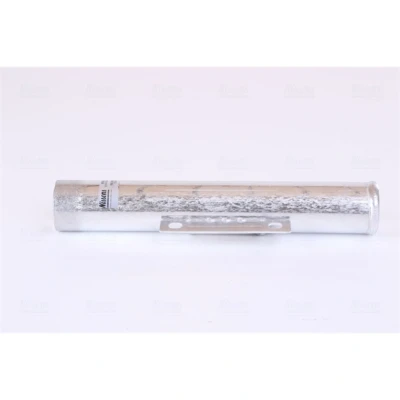 Abbildung von NISSENS 95621 Trockner R 134a Aluminium