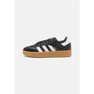 Abbildung von adidas Originals Samba XLG Sneaker low, Größe: 35.5, Core black/footwear white Leder und textil