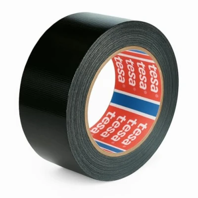 Abbildung von Tesa 4615 Professional Universal Duct Tape, amerikanisches Gewebeklebeband zum Reparieren, Fixieren, Verpacken, Markieren und Abdichten für innen außen (Schwarz, 50 m)