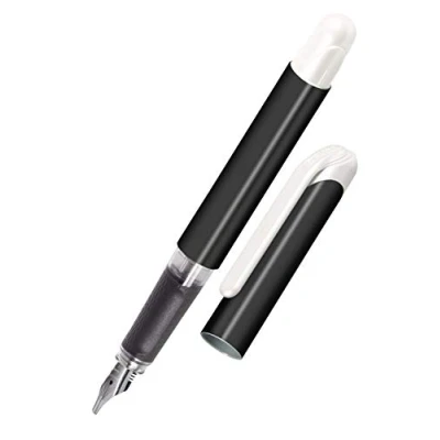 Abbildung von Online Schönschreibfüller College Black, Kalligrafiefeder 1,4 mm, Tinten Füller für Rechtshänder, ergonomisches Griffstück, Standard Tintenpatronen, inkl. Kombipatrone blau