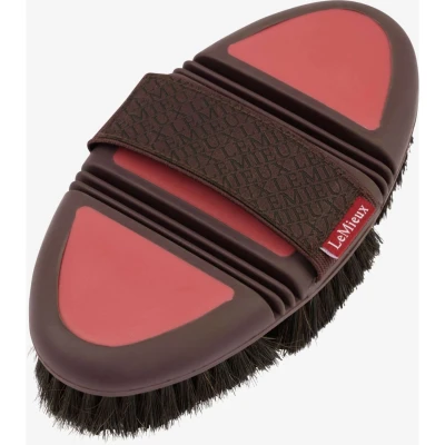 Abbildung von LeMieux Bürste Flexi Pferdehaar Cranberry One Size Agradi.deVerkauft von Agradi